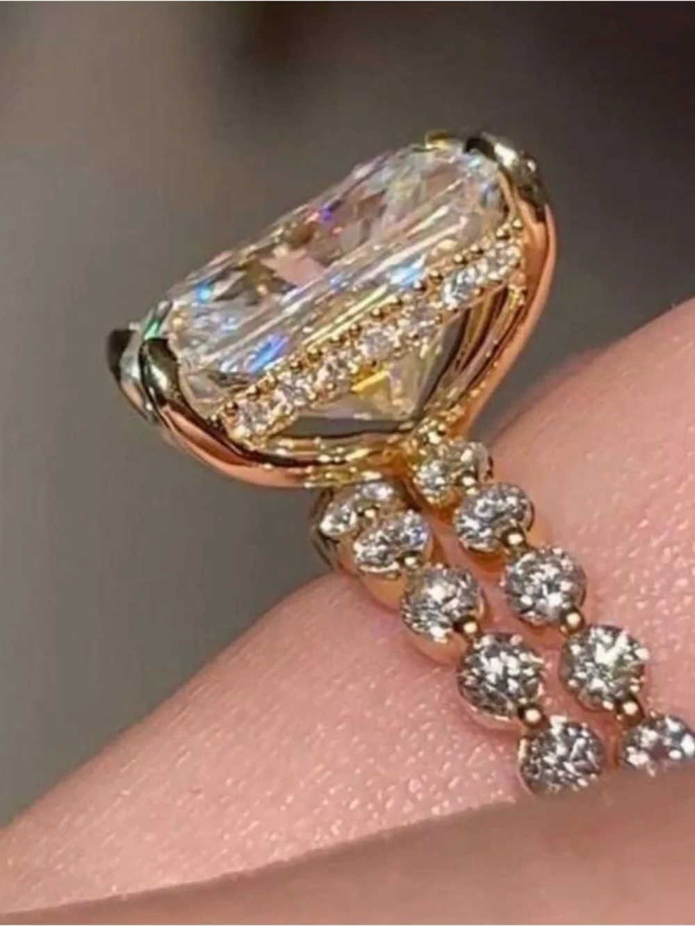 🆕 4.5 Carat Radiant Cut Bridal Ring Set for Women, S925 Silver Size 6